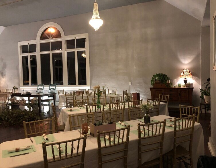 More Photos Of 155 N Elm St, Kalama Storefront Retail Residential For Sale