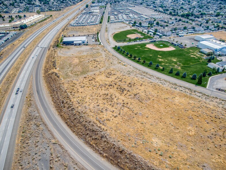 More Photos Of Saint Thomas Drive @ Road 100, Pasco Land For Sale