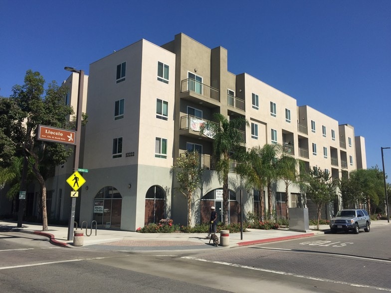 More Photos Of 12132-12222 Garfield Ave, South Gate Apartments For Lease