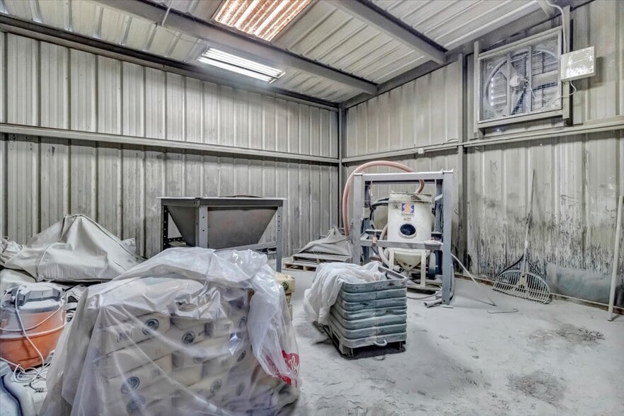 More Photos Of 438 Sardis Church Rd, Moultrie Industrial For Sale