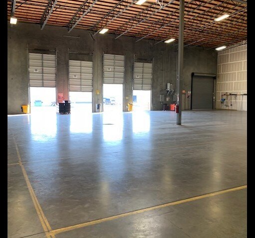 More Photos Of 3109 Del Este Pky, Modesto Distribution For Lease