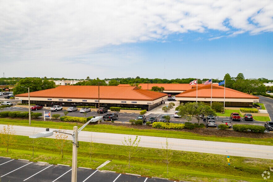 More Photos Of 9280 Bay Plaza Blvd, Tampa Unknown For Lease