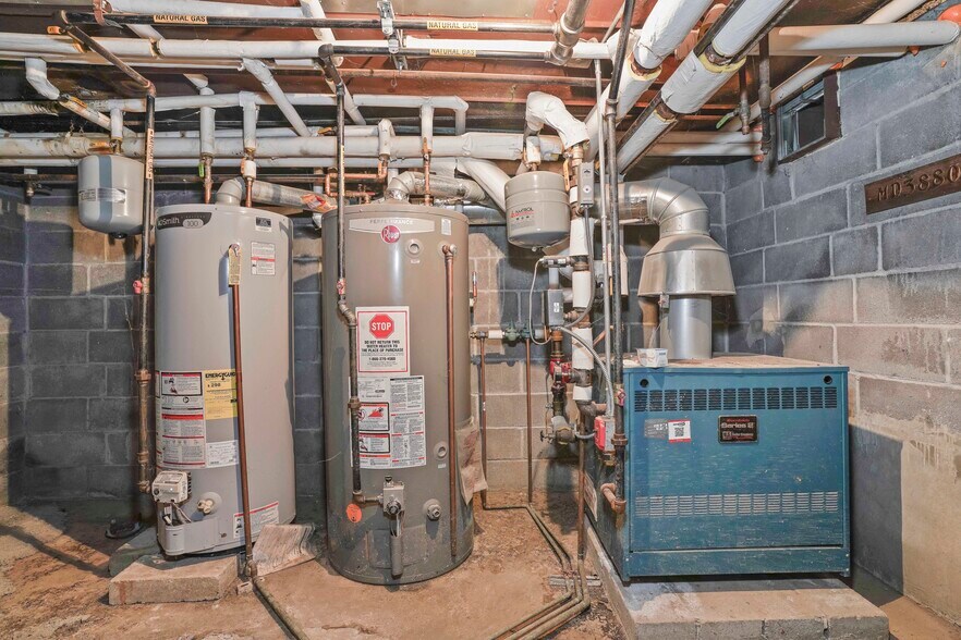 More Photos Of 1670 Putnam Ave, Ridgewood Apartments For Sale