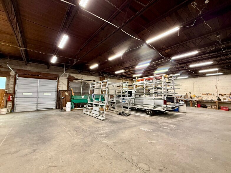 More Photos Of 403 Washington St, Williamston Office For Sale