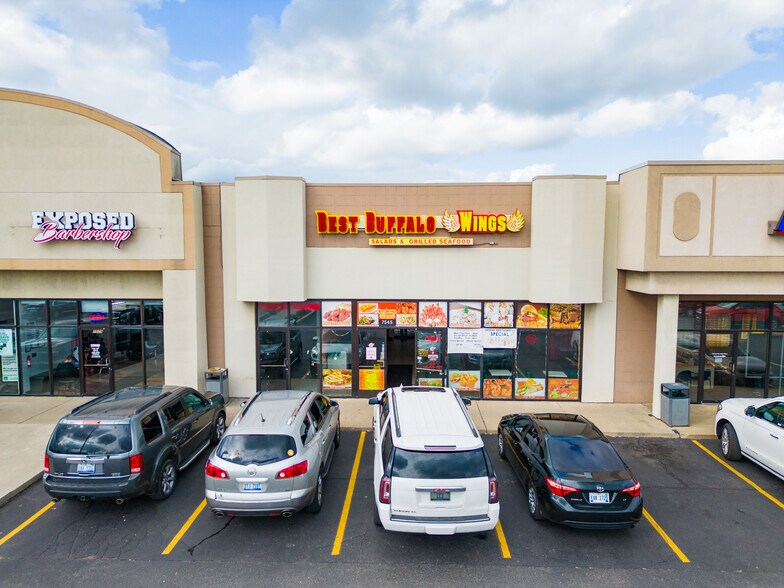 More Photos Of 25005-25029 Van Dyke Ave, Center Line Freestanding For Lease