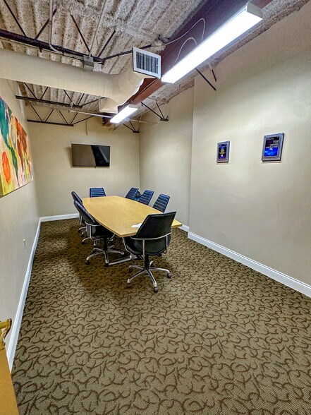 More Photos Of 3417 Lemon St, Tampa Loft Creative Space For Sale