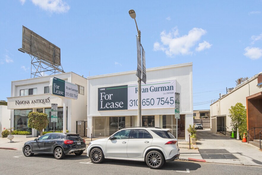 More Photos Of 853-857 N La Cienega Blvd, West Hollywood Restaurant For Lease