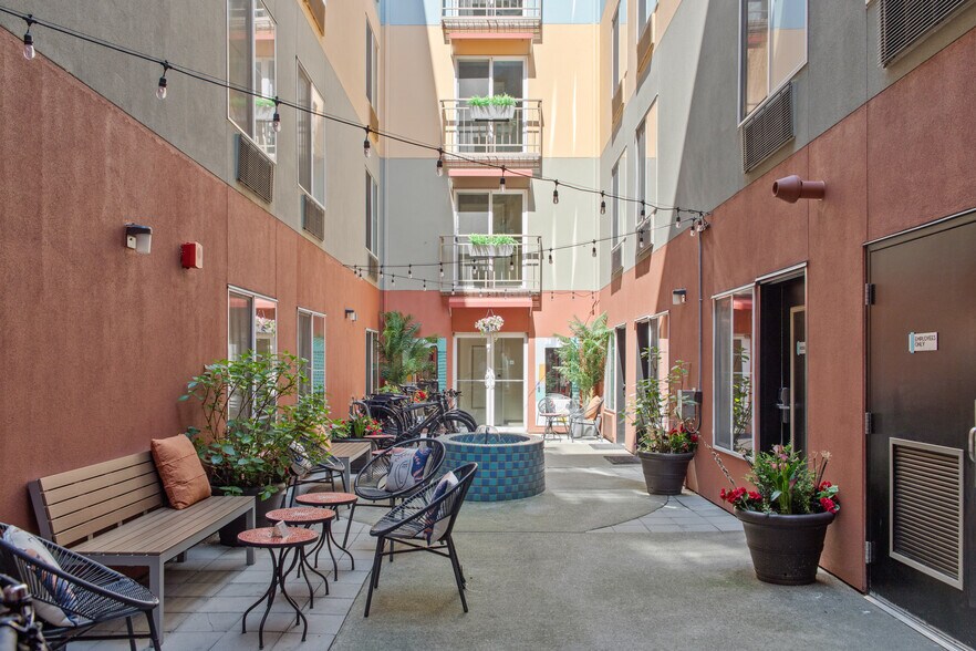 More Photos Of 2301 3rd Ave, Seattle Hotel For Sale