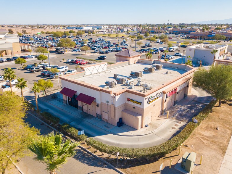 More Photos Of 2534 Rockwood Ave, Calexico Bank For Sale