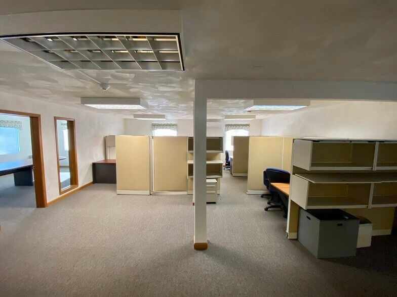 More Photos Of 16888 State Route 706, Montrose Medical For Lease