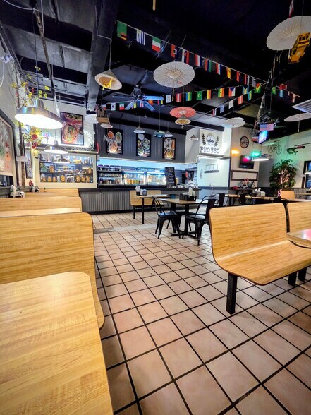 More Photos Of 801 SW 11th St, Lawton Restaurant For Sale