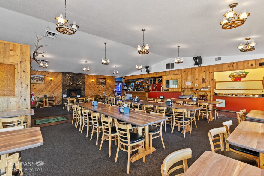 More Photos Of 52574 Highway 97, La Pine Restaurant For Sale