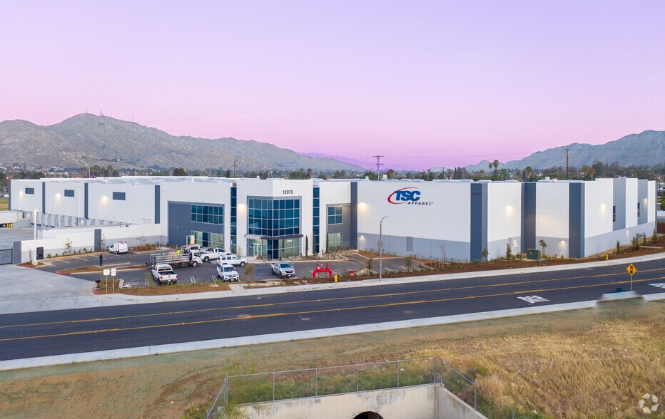 Primary Photo Of 12075 Davis St, Moreno Valley Warehouse For Lease