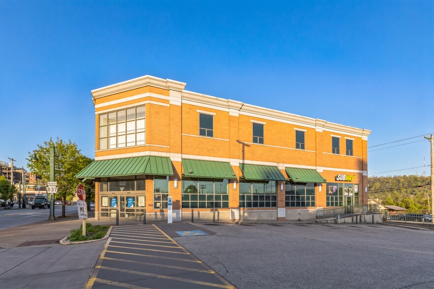 More Photos Of 133 W 8th Ave, Homestead Drugstore For Lease