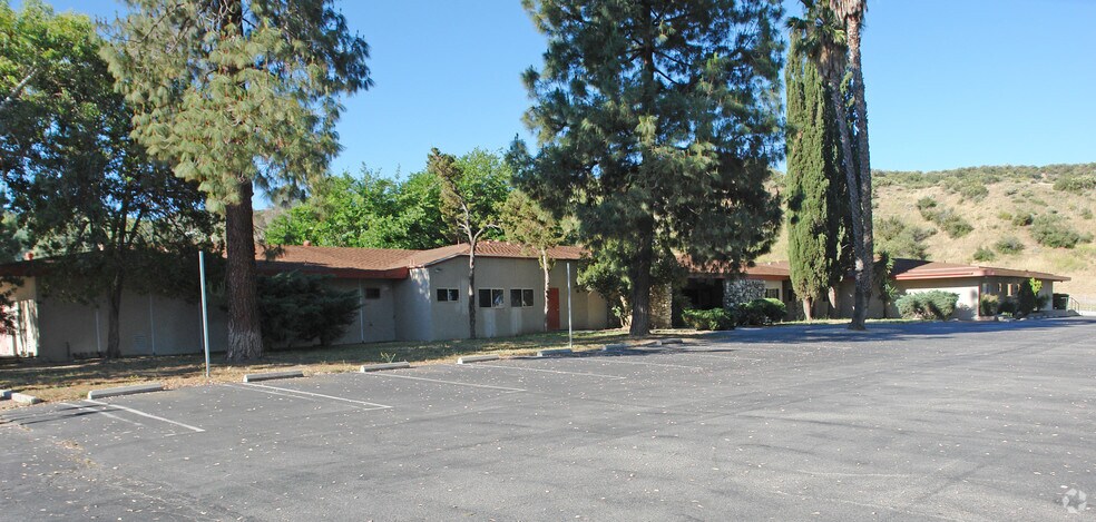 More Photos Of 21704 Golden Triangle Rd, Santa Clarita Medical For Lease