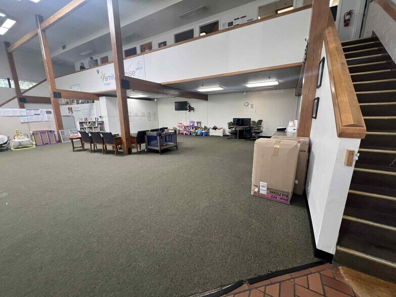 More Photos Of 256 24th St, Ogden Freestanding For Lease