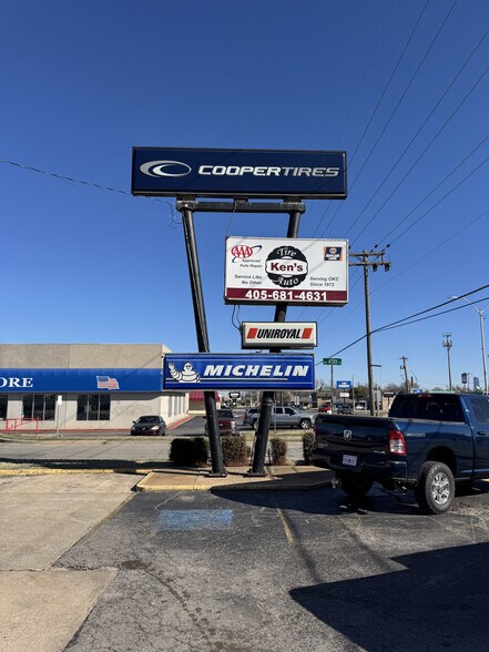More Photos Of 4601 S Pennsylvania Ave, Oklahoma City Auto Repair For Sale