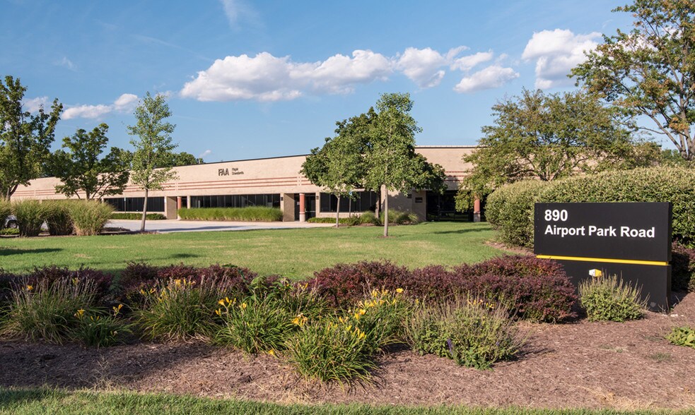 More Photos Of 910 Cromwell Park Dr, Glen Burnie Unknown For Lease