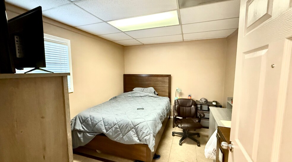 More Photos Of 14625 N Hollyhock Ave, Gardendale Warehouse For Sale