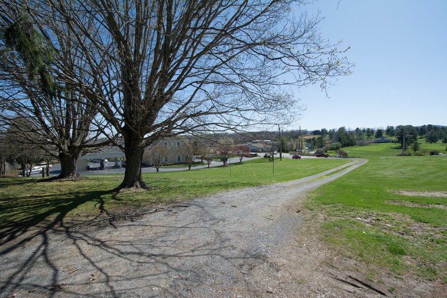 More Photos Of 2775 Jefferson St, Lewisburg Land For Sale