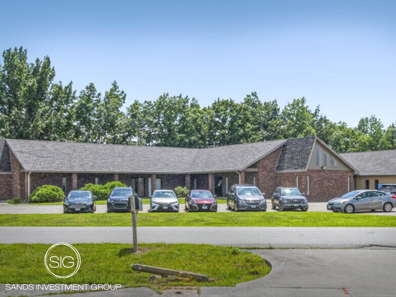 Primary Photo Of 105 Airway Dr, Marion Medical For Sale
