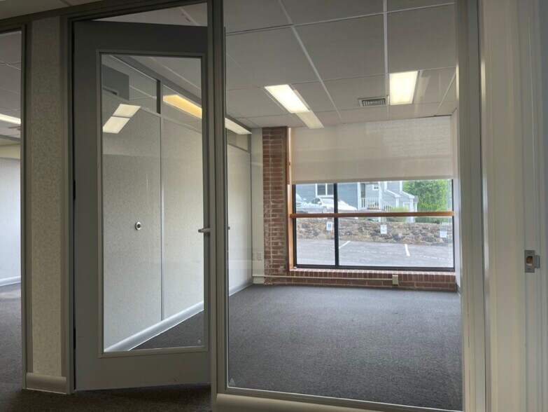 More Photos Of 215 Elm St, New Canaan Medical For Sale