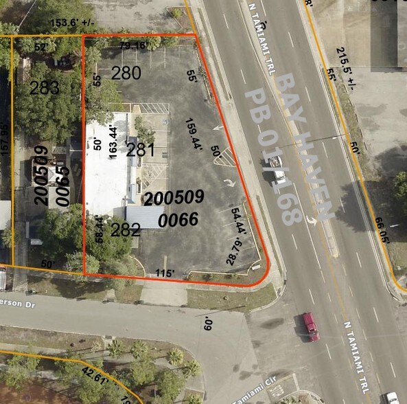 More Photos Of 3105 Tamiami Trl, Sarasota Freestanding For Sale