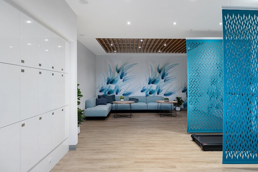 More Photos Of 13550 Triton Park Blvd, Louisville Medical For Sale