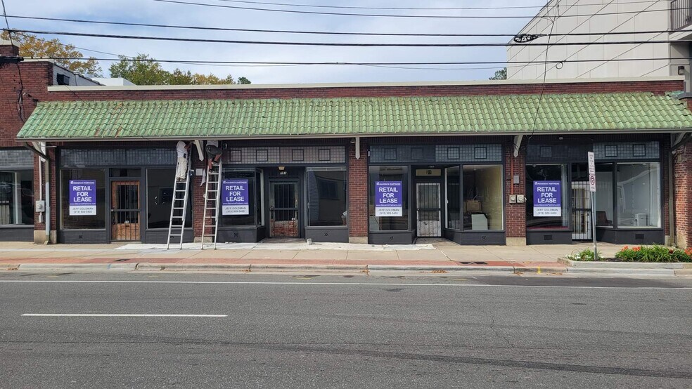 More Photos Of 715-725 N Mangum St, Durham Storefront For Lease