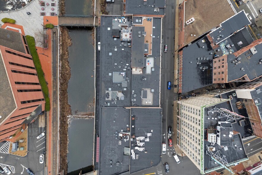 More Photos Of 15 Kearney Sq, Lowell Office For Sale