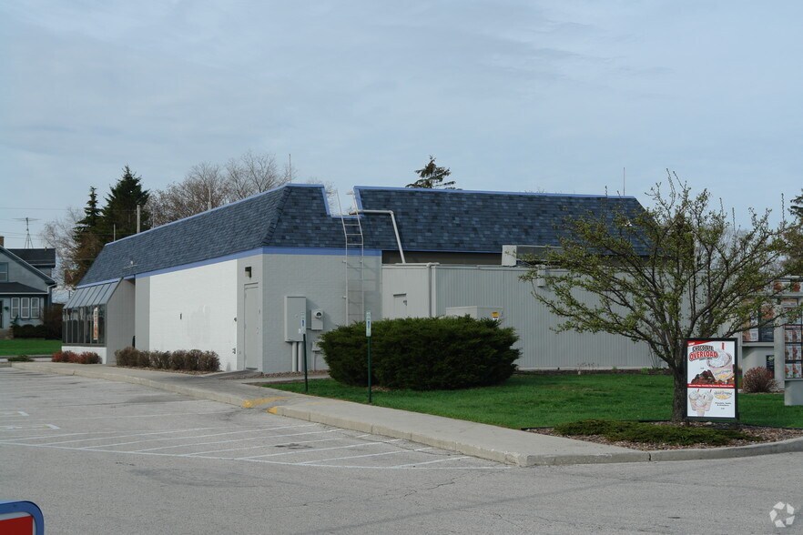 More Photos Of 4409 County Highway 42, Sheboygan Fast Food For Sale