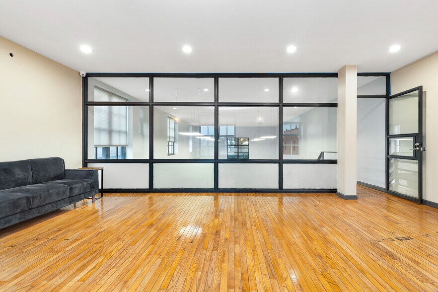 More Photos Of 667 3rd Ave, Brooklyn Loft Creative Space For Sale