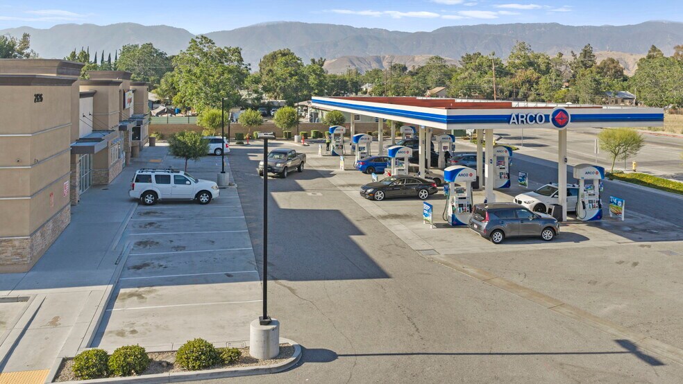 More Photos Of 2122 W Highland Ave, San Bernardino Service Station For Sale