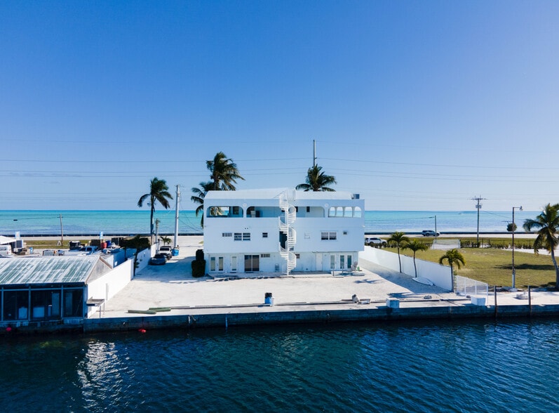More Photos Of 74560 Overseas Hwy, Islamorada Apartments For Sale