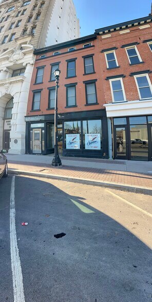 More Photos Of 106 Genesee St, Utica Restaurant For Lease