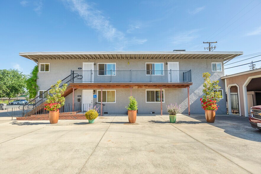 More Photos Of 917-923 Drever St, West Sacramento Office Residential For Sale