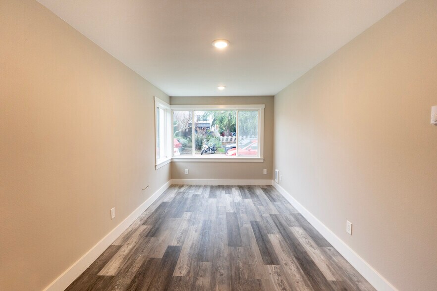 More Photos Of 3035 64th Ave SW, Seattle Apartments For Sale