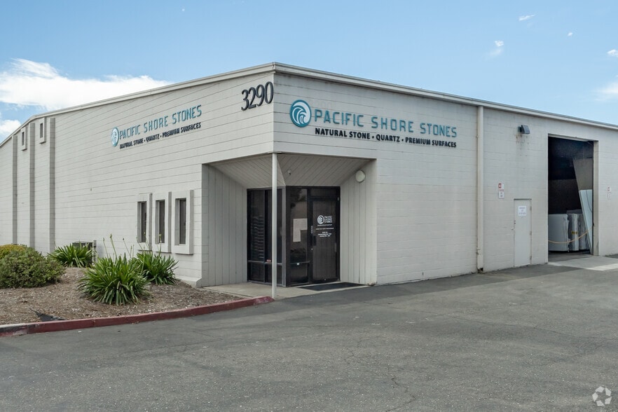 More Photos Of 3290 Monier Cir, Rancho Cordova Manufacturing For Sale