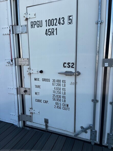 More Photos Of 199 20th St S, Saint Petersburg Industrial For Sale