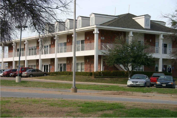 Primary Photo Of 7222 S Westmoreland Rd, Dallas Office For Lease
