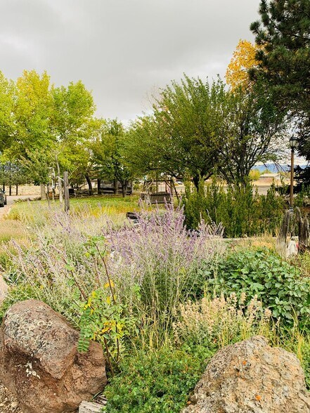 More Photos Of 62271 CA-299, Cedarville Hotel For Sale