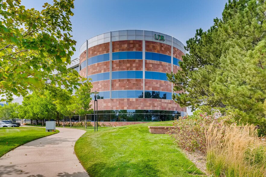 More Photos Of 1745 Shea Center Dr, Highlands Ranch Office For Lease