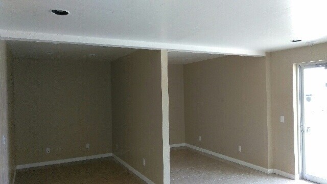 More Photos Of 1408 S Fretz Ave, Edmond Industrial For Sale