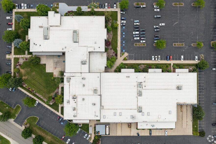 More Photos Of 12825 E Mirabeau Pky, Spokane Valley Research And Development For Lease