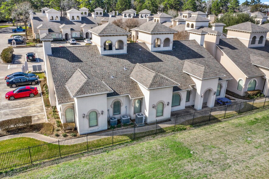 More Photos Of 12802 Willow Centre Dr, Houston Office For Sale