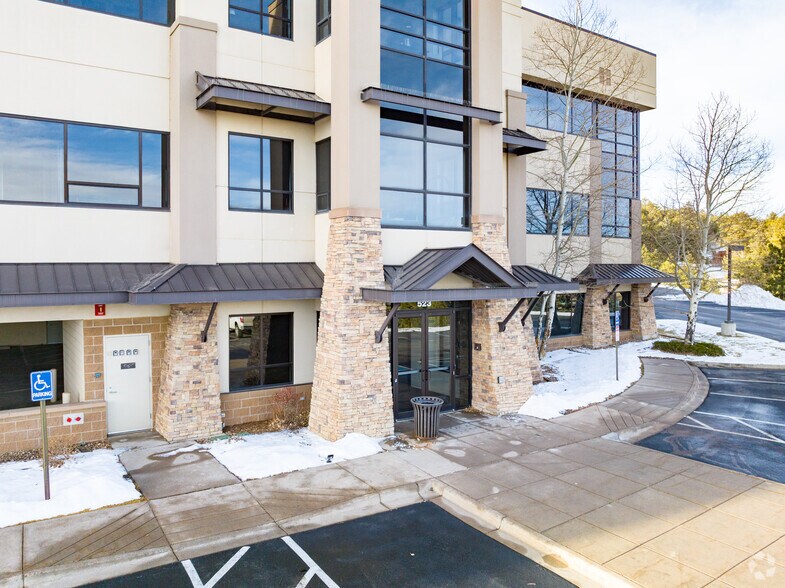 More Photos Of 523 Park Point Dr, Golden Office For Lease