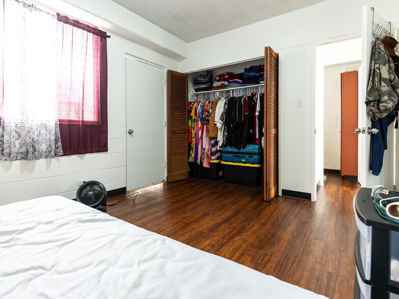 More Photos Of 3154 Waialae Ave, Honolulu Apartments For Sale