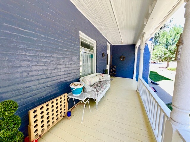 More Photos Of 301 S 3rd St, Raton Hospitality For Sale