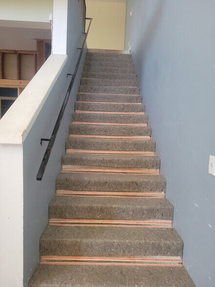 More Photos Of 2101 Pacific Coast Hwy, Lomita Storefront Retail Office For Lease