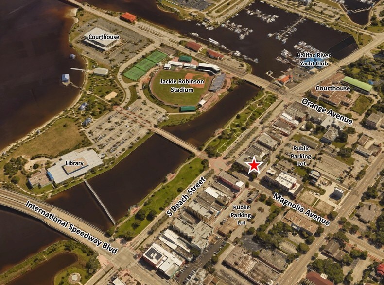 More Photos Of 200-206 S Beach St, Daytona Beach Storefront Retail Office For Lease